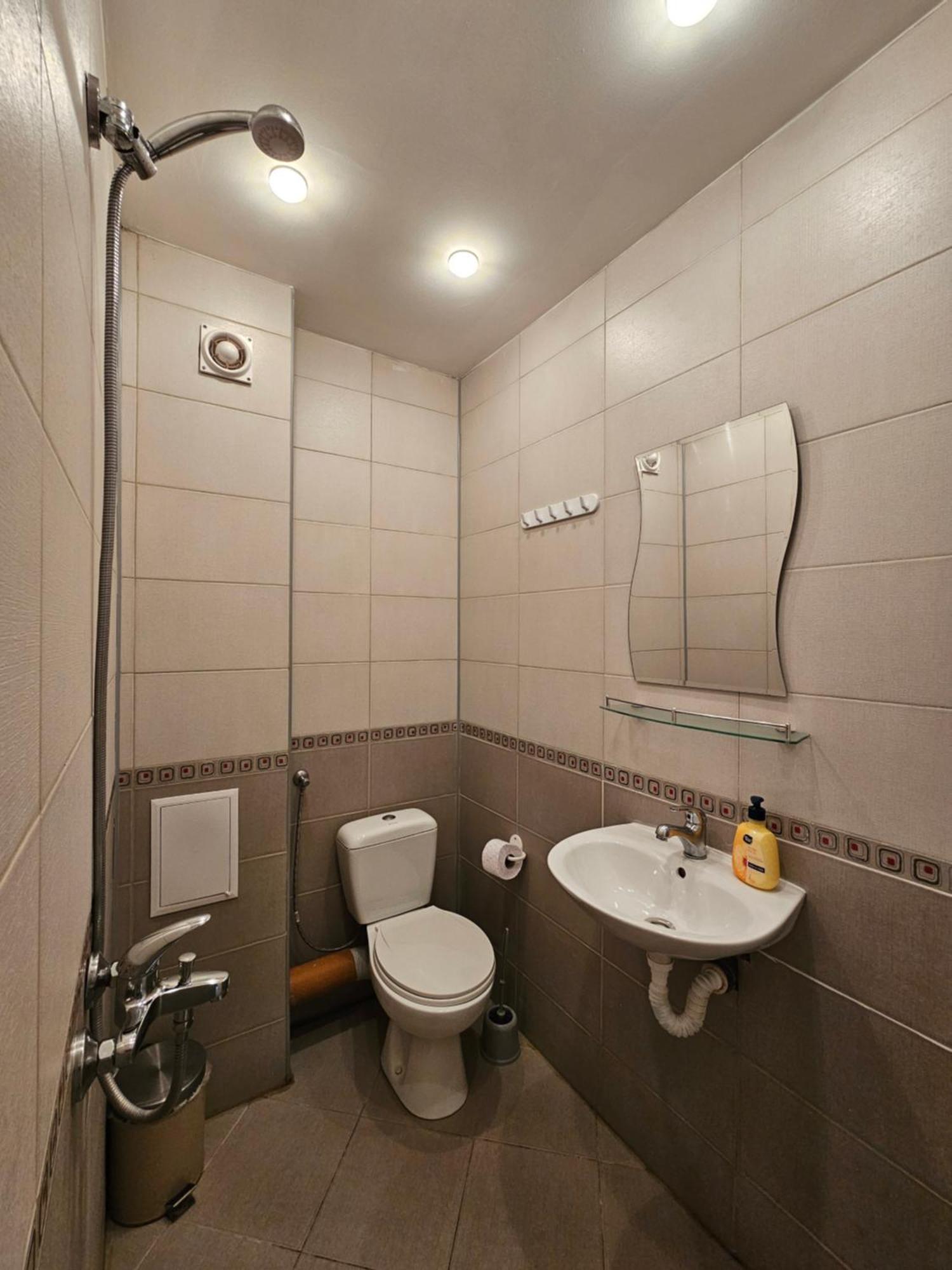Family House Manolov Hotel Obzor Bagian luar foto